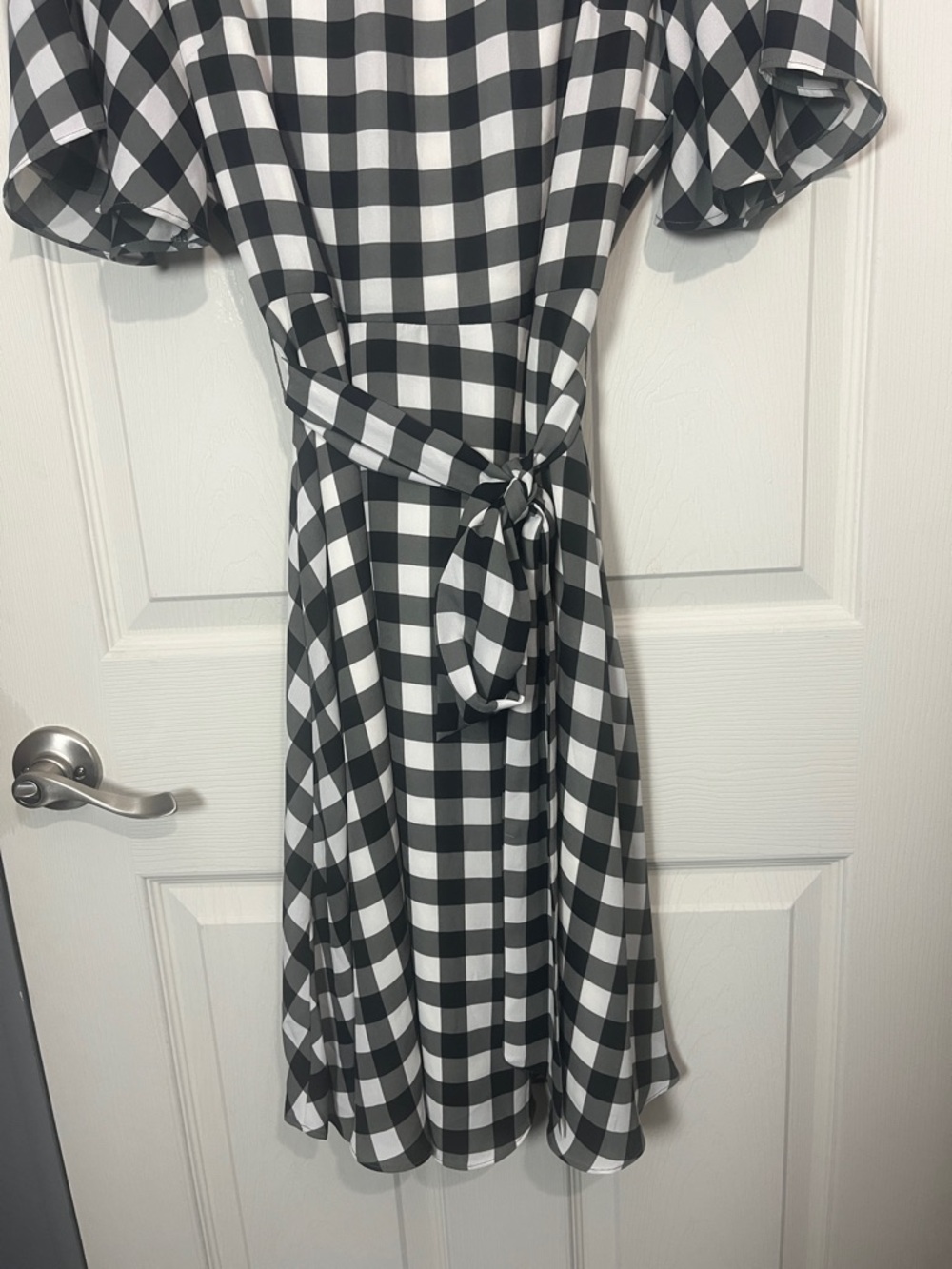 Banana Republic Black and White Gingham Tie-Waist Midi Dress - Picture 3 of 8